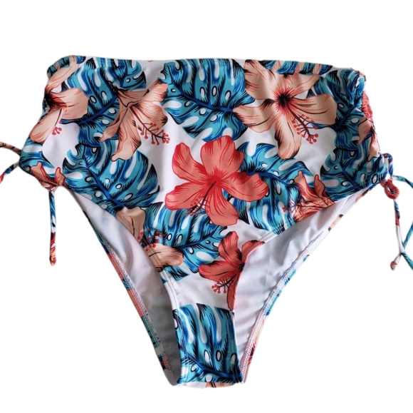 🪻BOGO🪻 CLEARANCE Shein High Waist Ruched Tropical Floral Bottoms‎ NWOT Size XL - Picture 1 of 7